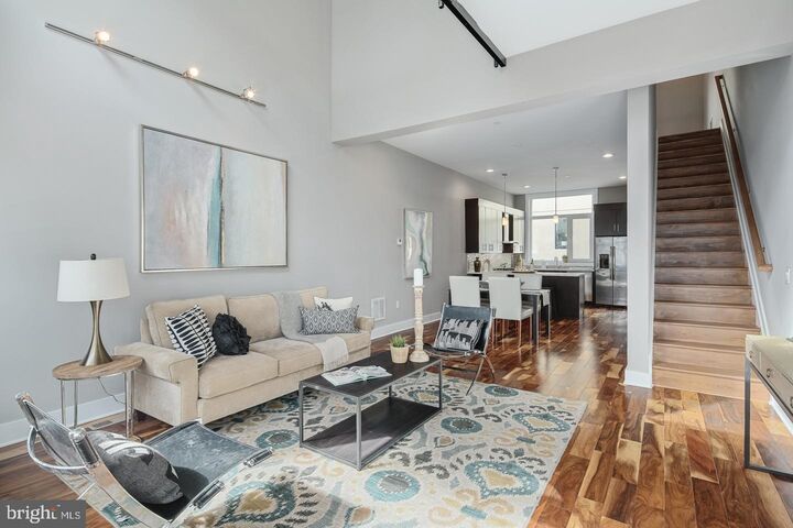 Property Photo: 1124 N American Street 1 PA 19123