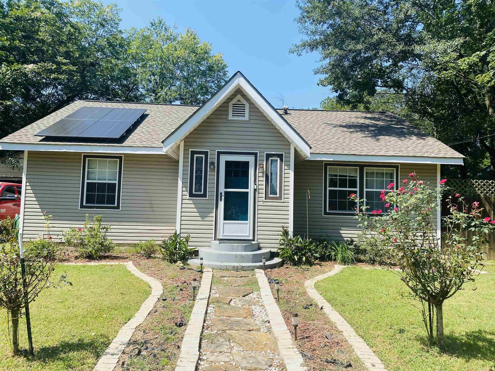 Property Photo:  207 Polk Street S  AR 71953 