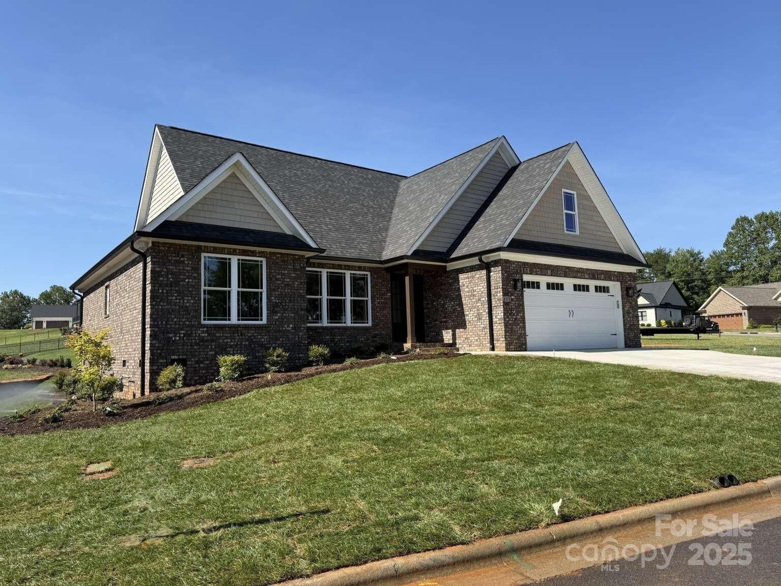 Property Photo: 4173 Holly Circle NE NC 28613