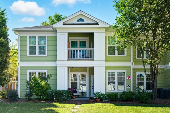 2315 Chatelain Way  Mount Pleasant SC 29464 photo