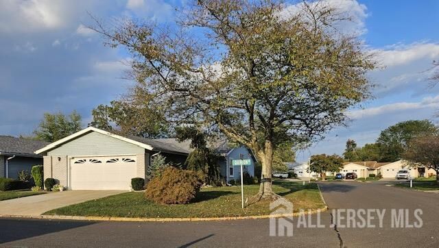 340 Quinton Drive B  Monroe NJ 08831 photo