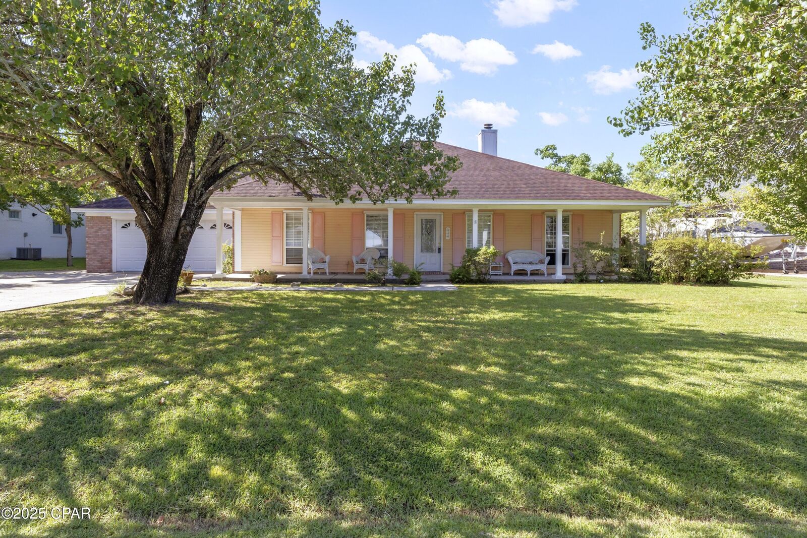Property Photo:  333 Moonlight Bay Drive  FL 32407 