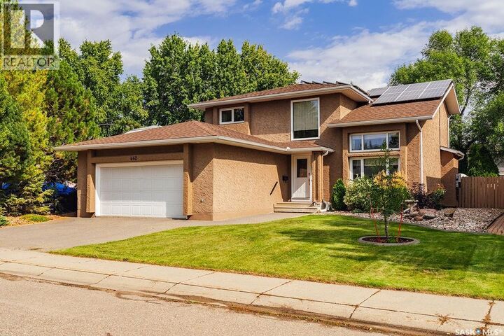 Property Photo:  442 Brabant Terrace  SK S7J 4Z2 