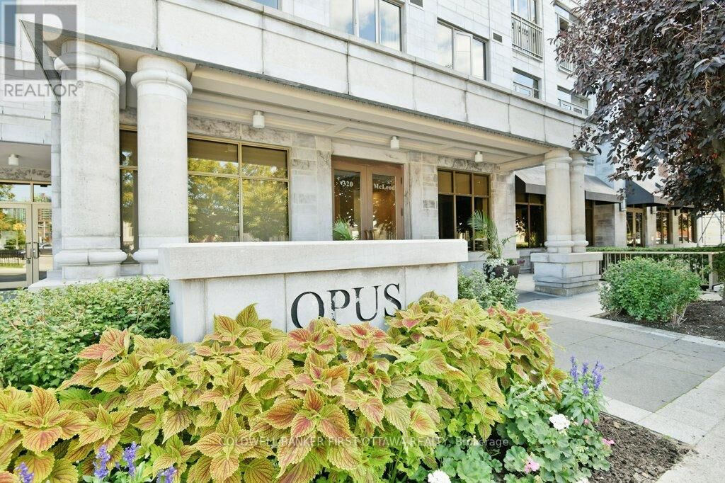Property Photo: 320 McLeod Street 307 ON K2P 1A3