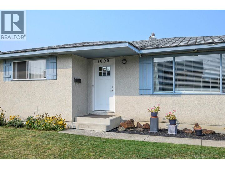 Property Photo:  1090 Nicolani Drive  BC V2B 5B5 