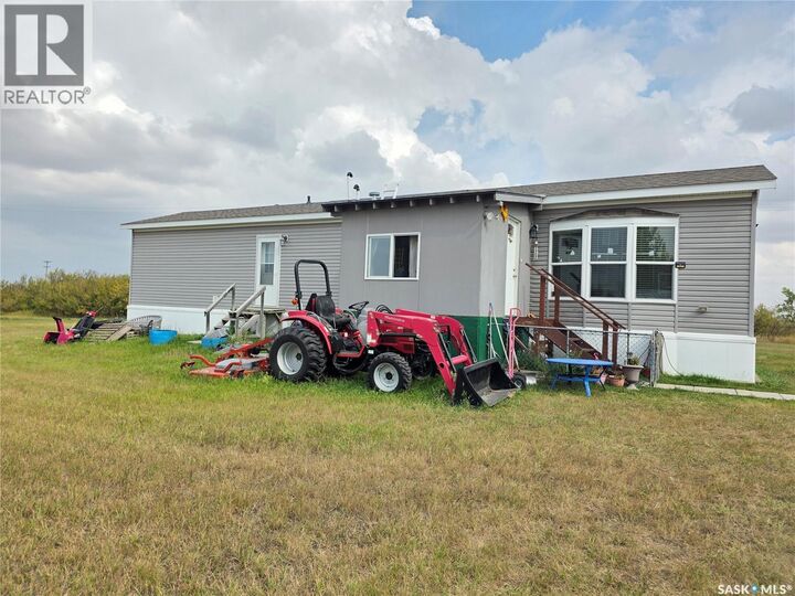 Property Photo: 102 Herbert Street SK S0H 1Y0