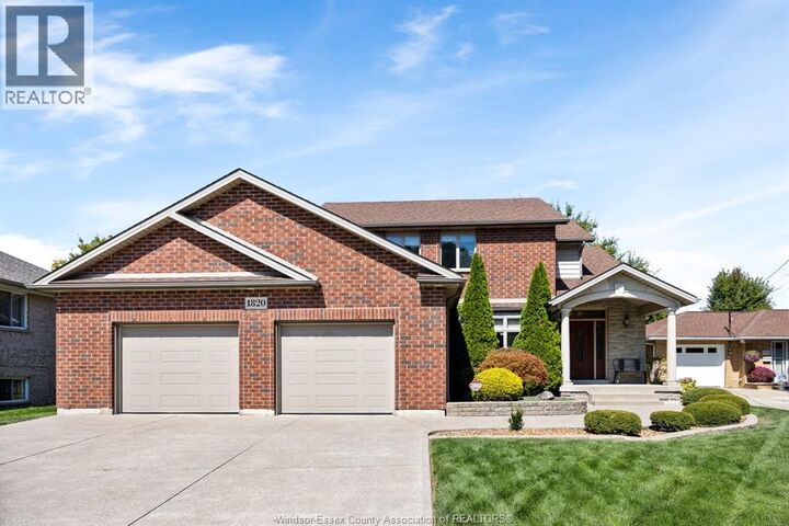 Photo de la propriété:  1820 Grand Marais Road E  ON N8W 1W2 