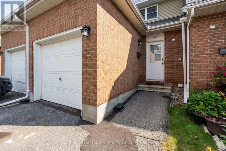 Property Photo: 80 Bentbrook Crescent 43 ON K2J 3Y1