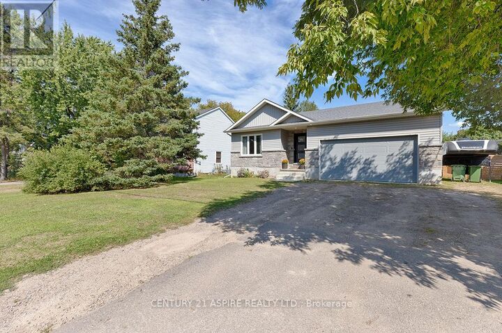 Property Photo: 44 Doran Road ON K8H 1P9