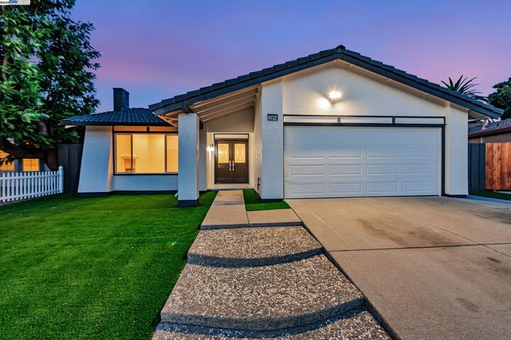 Property Photo:  32814 Shaver Lake St  CA 94555 