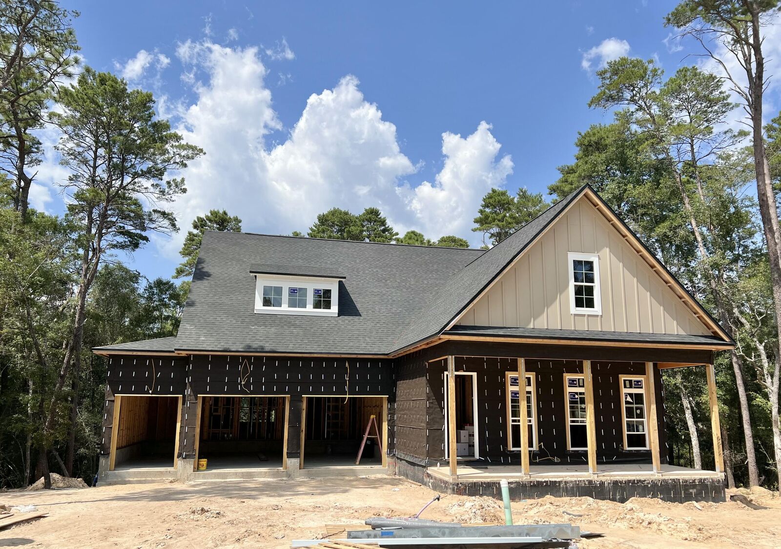 Property Photo: 237 Foxglove Run FL 32578