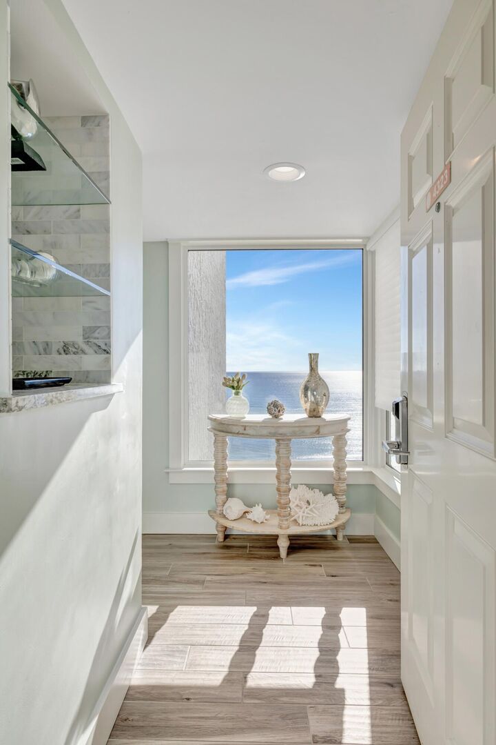 Property Photo:  4323 Beachside Two Drive 323  FL 32550 
