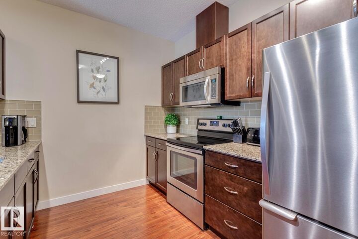 Property Photo:  2045 Grantham Crest NW 426  AB T5T 3X6 