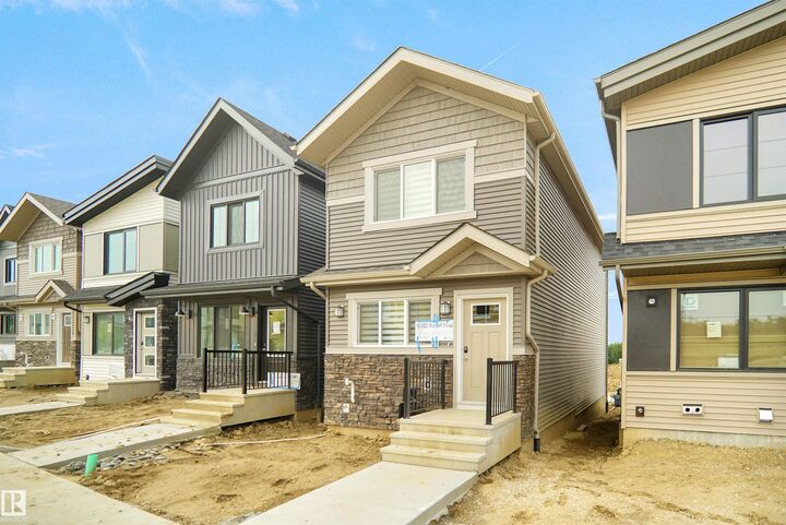 4360 Kinglet Drive NW  Edmonton AB T5S 0T1 photo