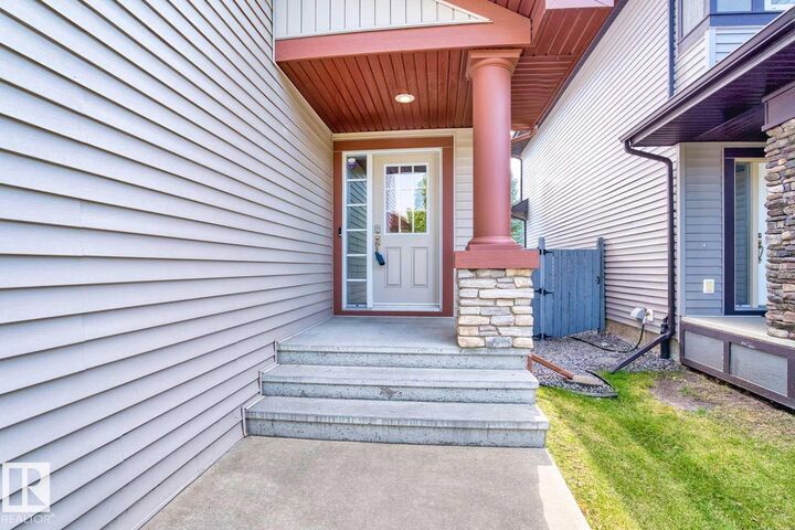 Property Photo:  716 Adams Way SW  AB T6W 0K2 