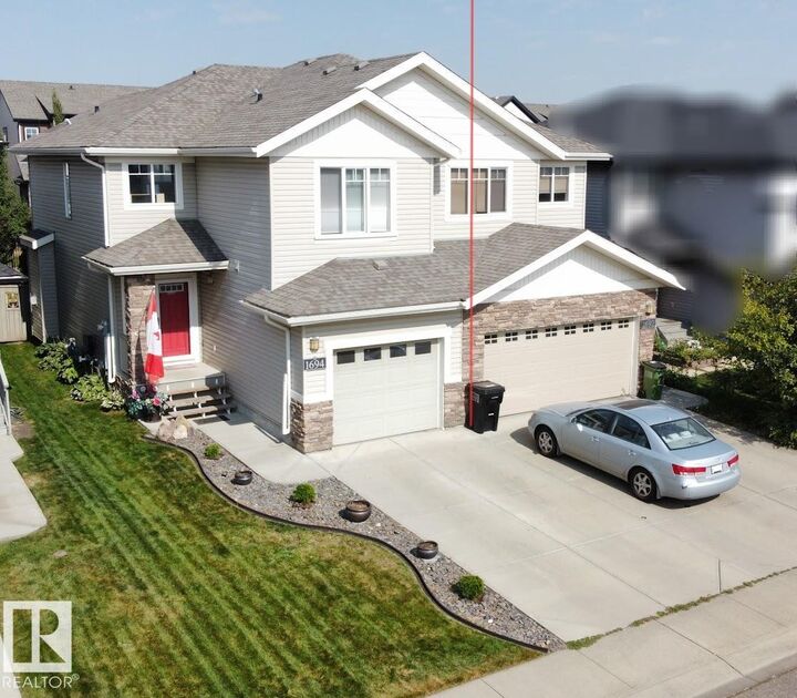 Property Photo:  1694 Cunningham Way SW  AB T6W 0W5 