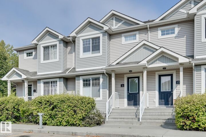 6032 38 Avenue NW 38  Edmonton AB T6L 0A4 photo