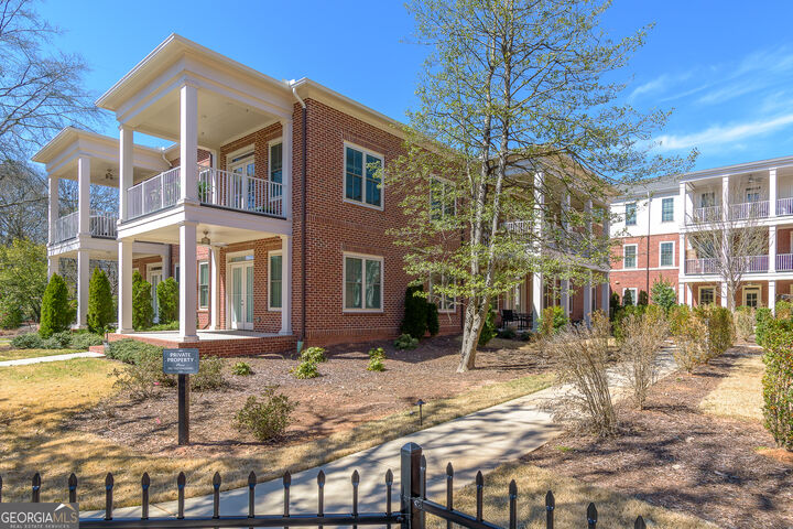 Property Photo: 1200 Ponce De Leon Avenue NE A-19 GA 30306