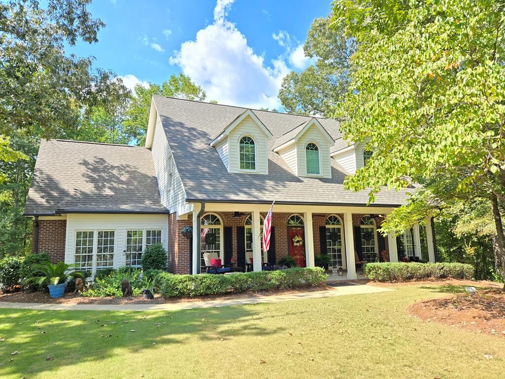Property Photo:  102 Canterbury Drive  GA 30241 