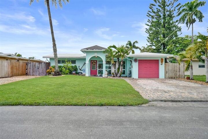 Property Photo:  2531 Flamingo Ln  FL 33312 