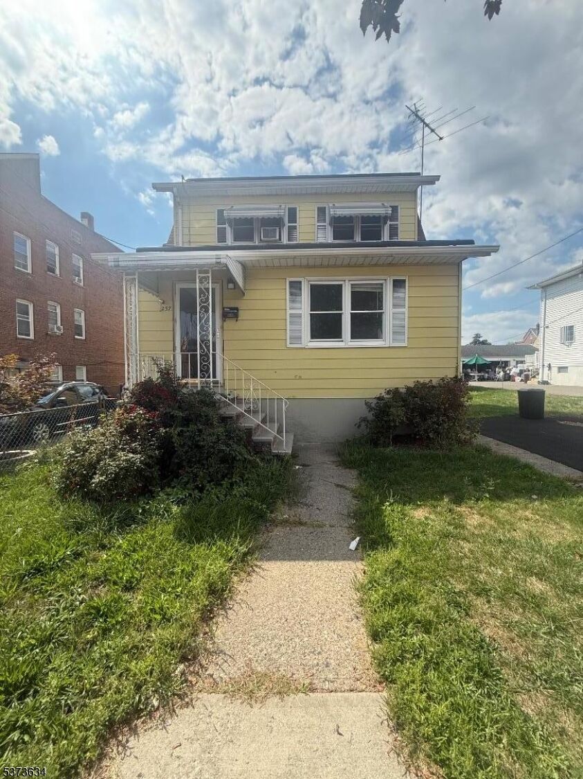 Property Photo: 257 Palisade Ave NJ 07026
