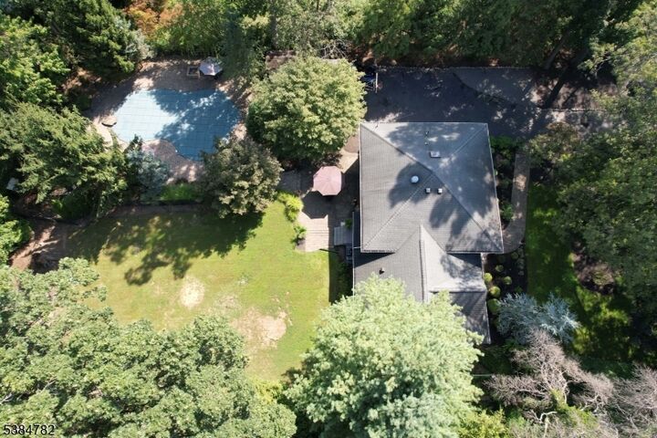 Property Photo:  529 Covington  NJ 07481 