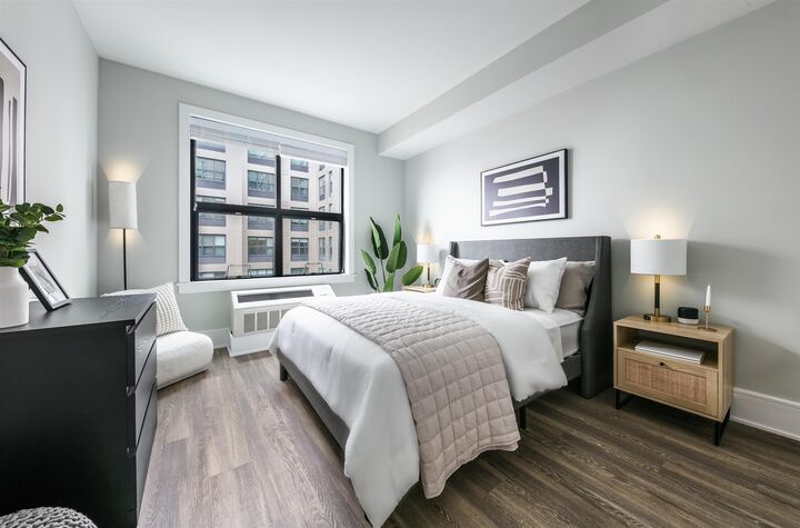 Property Photo:  32 Oakland Ave 1409  NJ 07306 