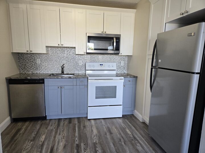 Property Photo: 685 Prospect Ave 5A NJ 07022