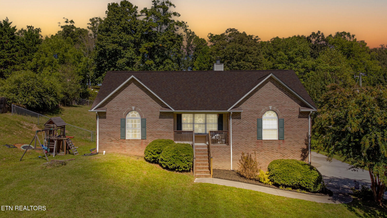 Property Photo: 8434 Coppock Rd TN 37721