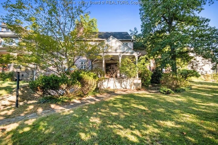 Property Photo:  854 Edgewood Drive  WV 25302 