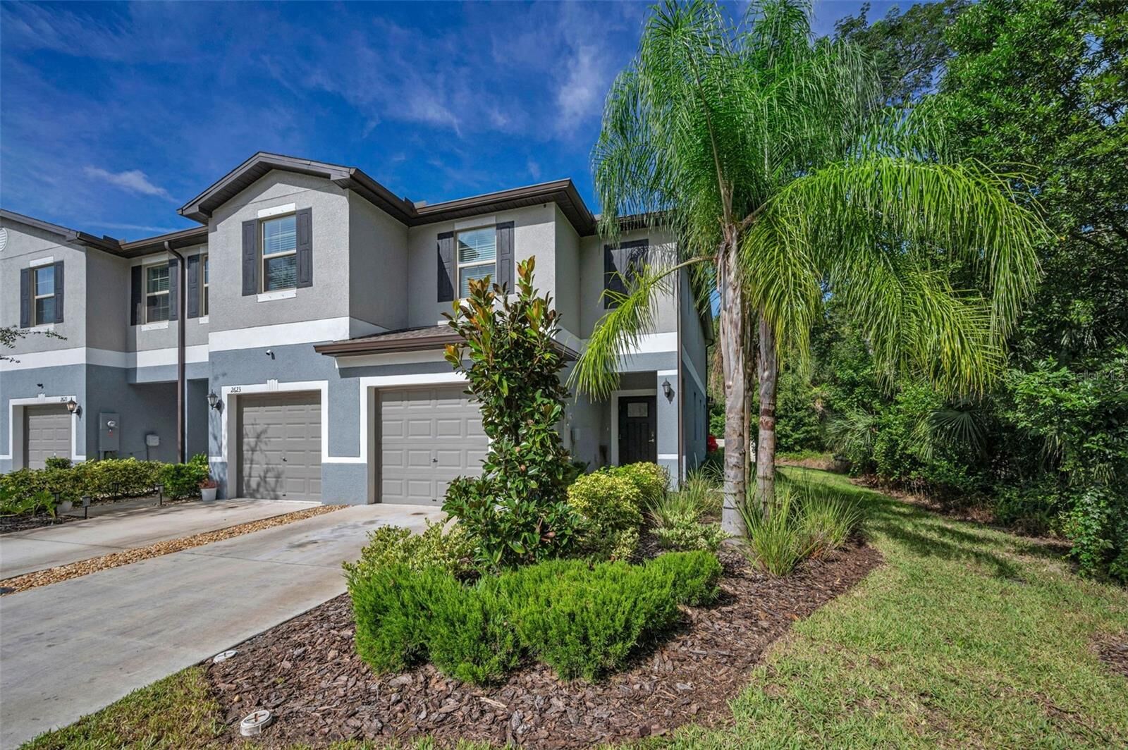 Property Photo:  2627 Charlan Court  FL 34690 