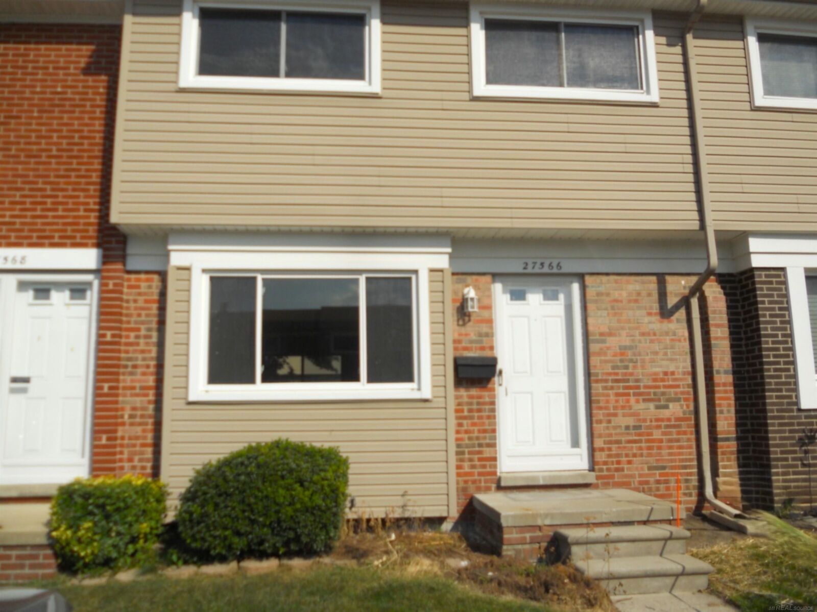 Property Photo:  27566 Concord Avenue  MI 48093 