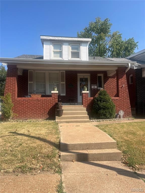 Property Photo:  5211 Delor Street  MO 63109 