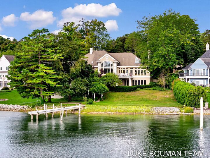 15919 Orchard Point Drive  Spring Lake MI 49456 photo