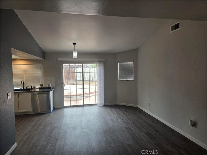 Property Photo:  1022 Sunset  CA 92376 