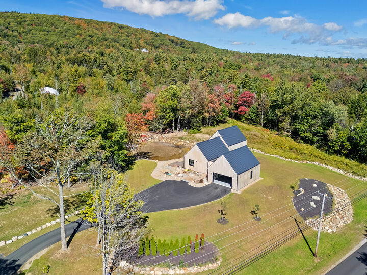 Property Photo:  11 Iron Bluff Road  ME 04849 