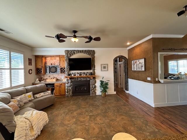 Property Photo: 1573 Sage Sparrow CA 95337