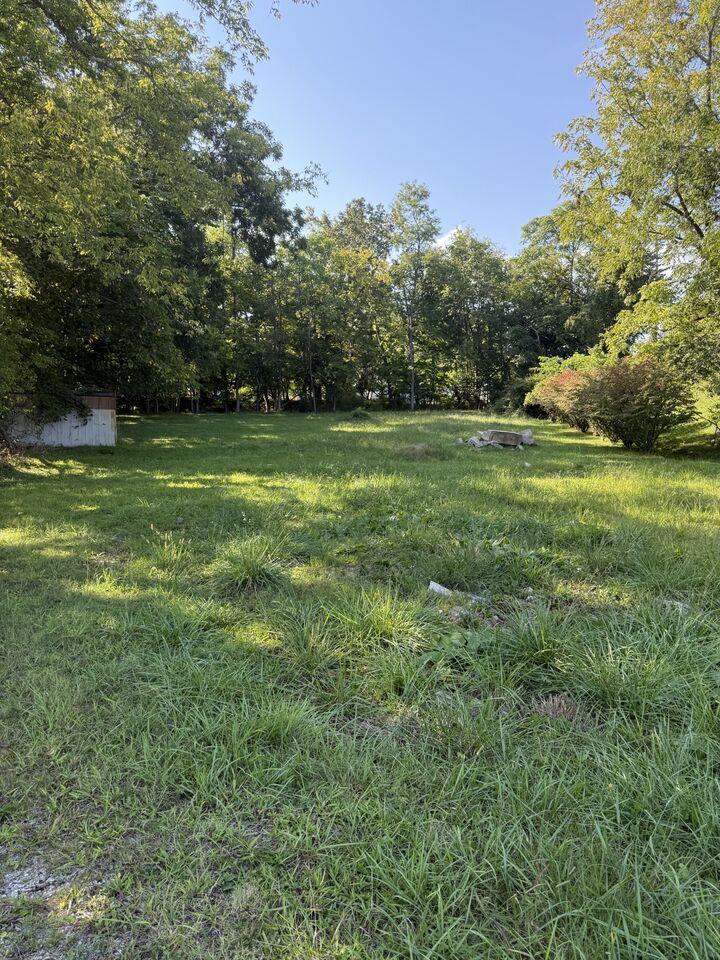 Property Photo:  400 S Ramsey St  TN 37355 