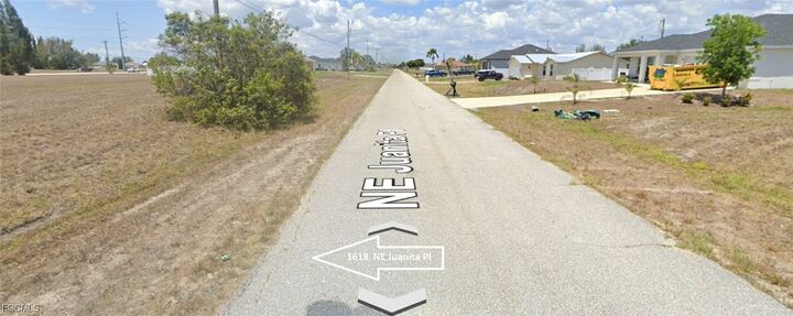 Property Photo:  1618 NE Juanita Place  FL 33909 