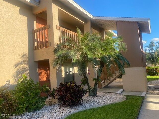 Property Photo:  15390 Moonraker Court 411  FL 33917 