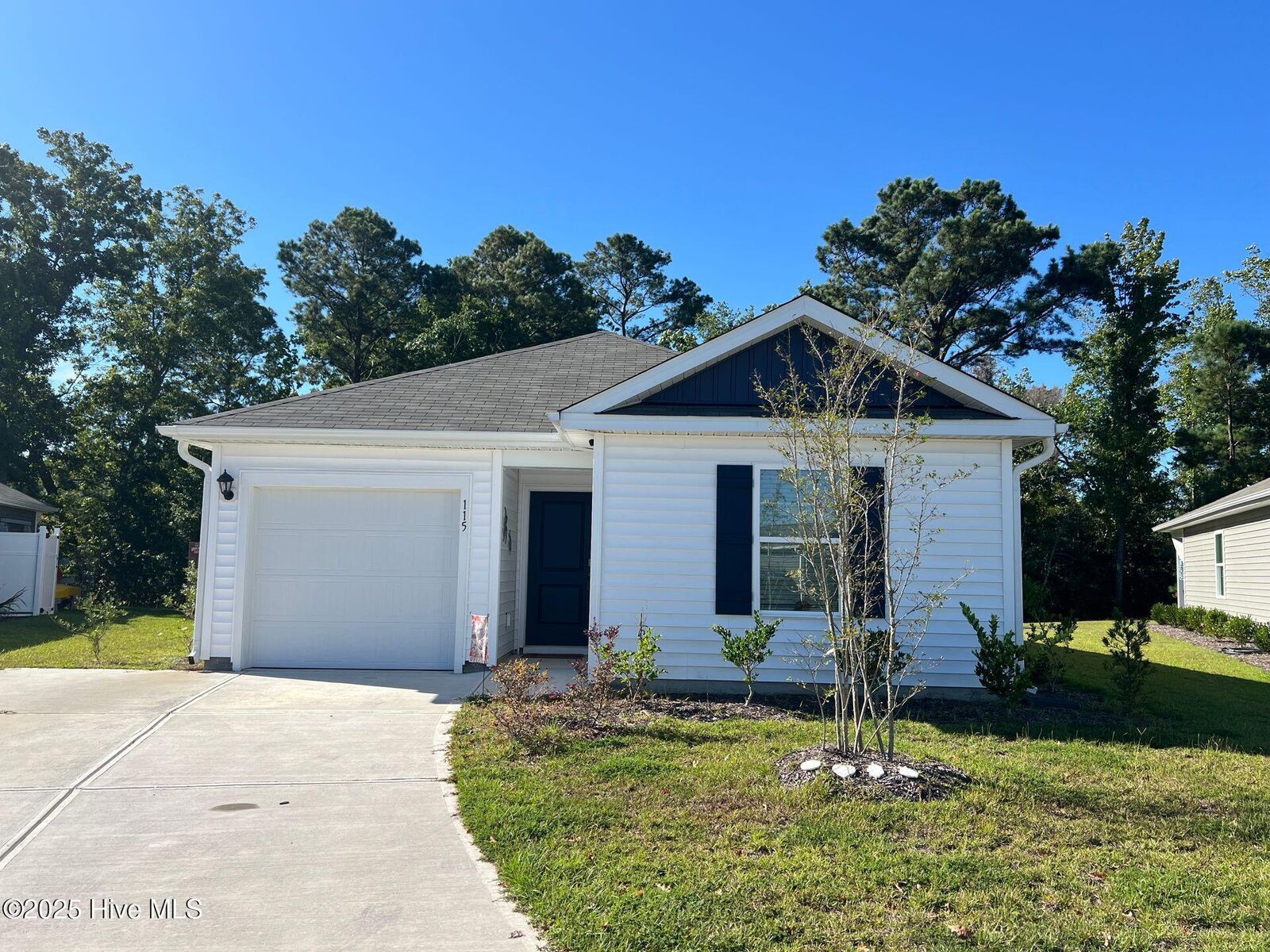 Property Photo:  115 Cleat Drive  NC 28445 