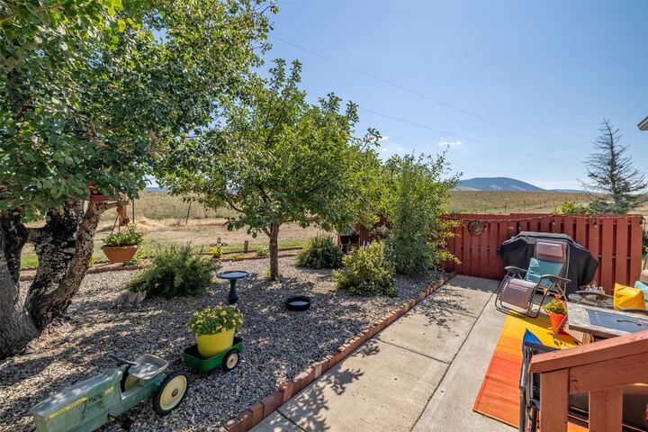 Property Photo:  63 Castle Mountain Estates Road  MT 59645 