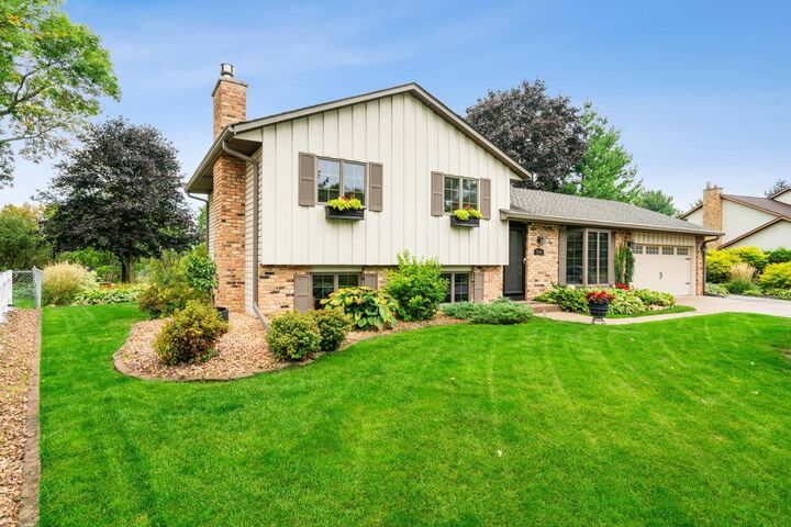 Property Photo:  6904 Innsdale Avenue S  MN 55016 