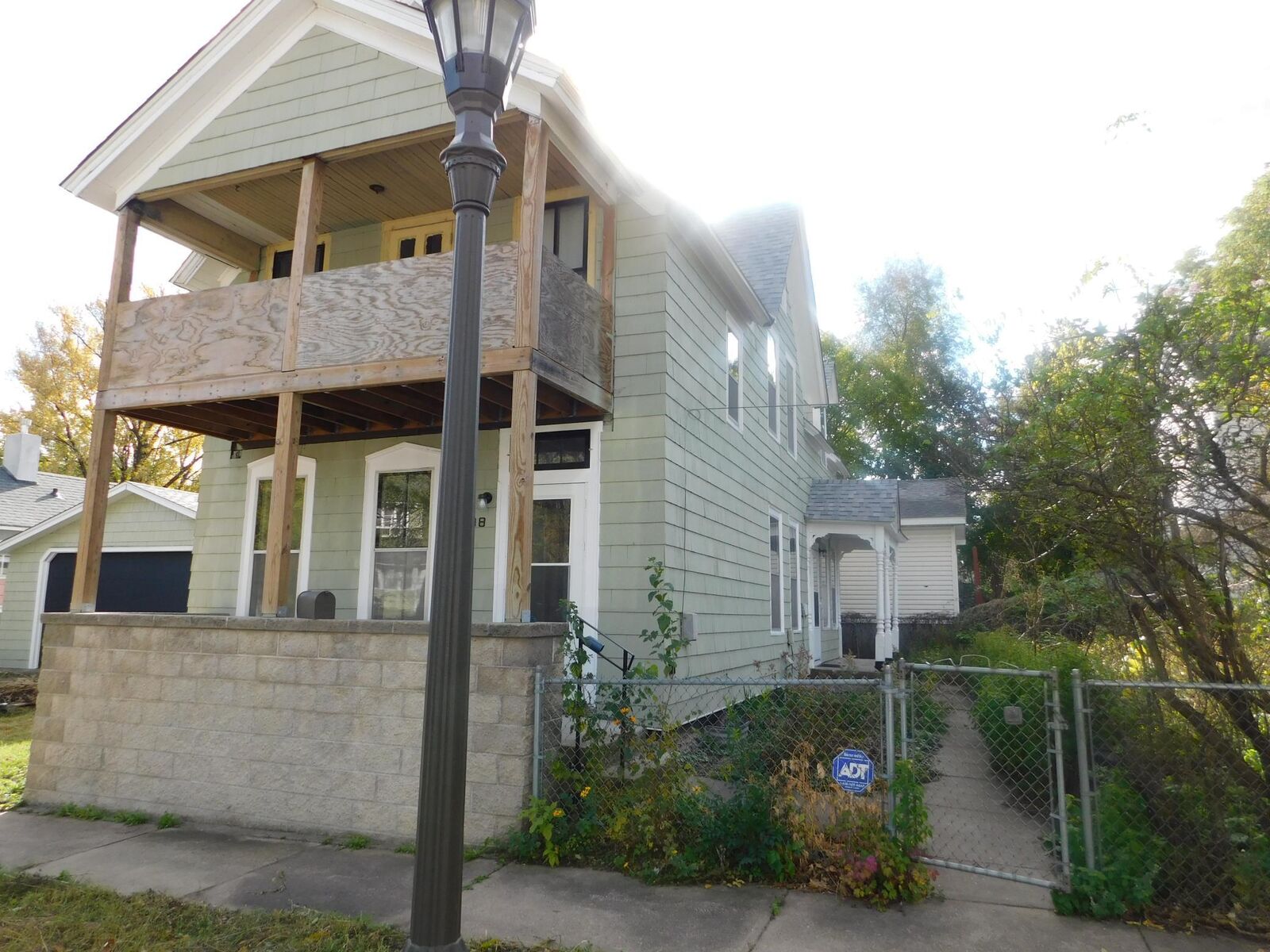 Property Photo:  108 Sims Avenue  MN 55117