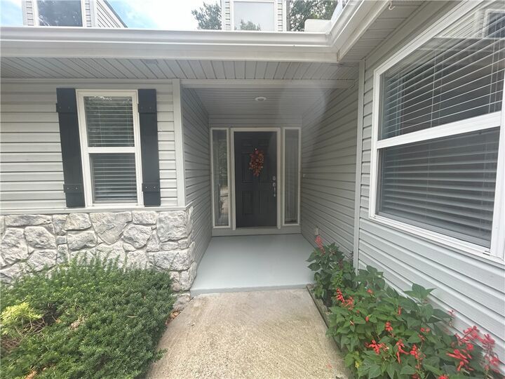 Property Photo:  2 Stewkley Lane  AR 72714 