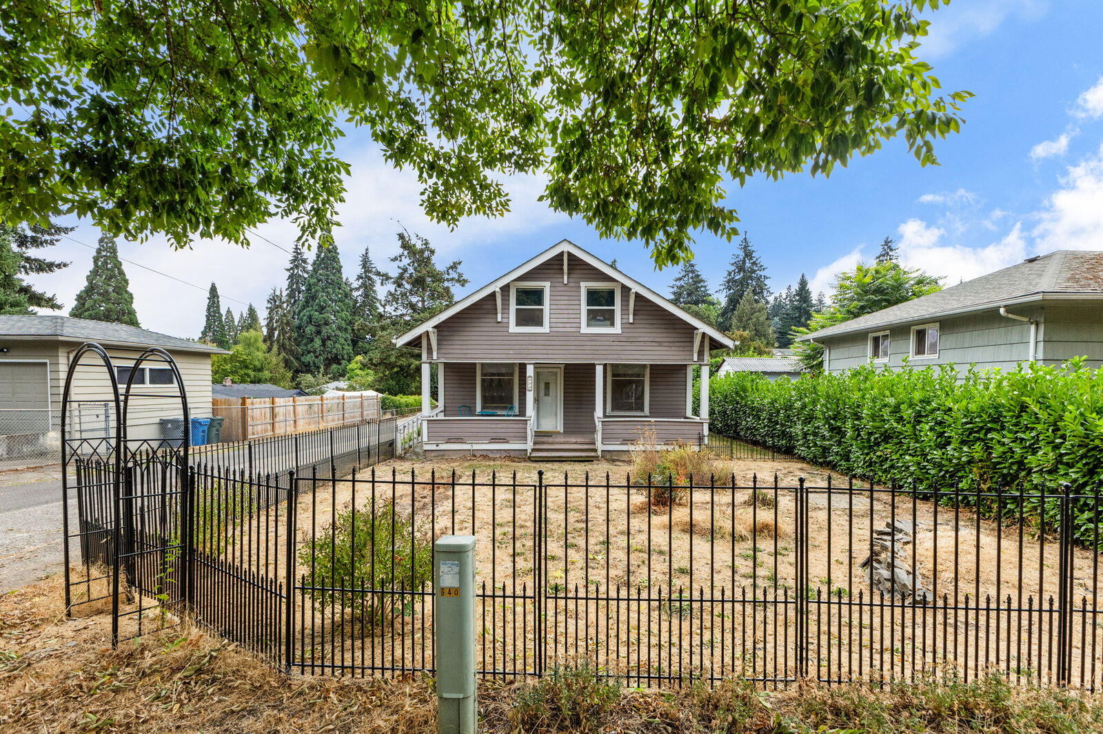 Property Photo:  600 Fairview Avenue SE  OR 97302 