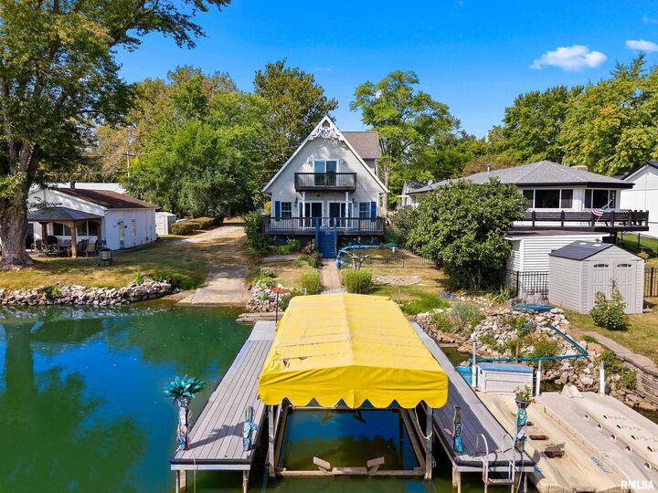 Property Photo:  1800 Mitchell Street  IL 61554 
