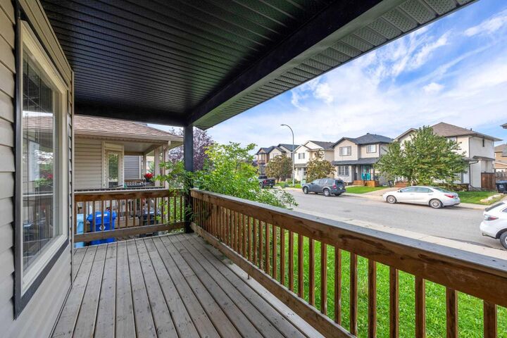 Property Photo:  124 Huckleberry Street  AB T9K 0N7 
