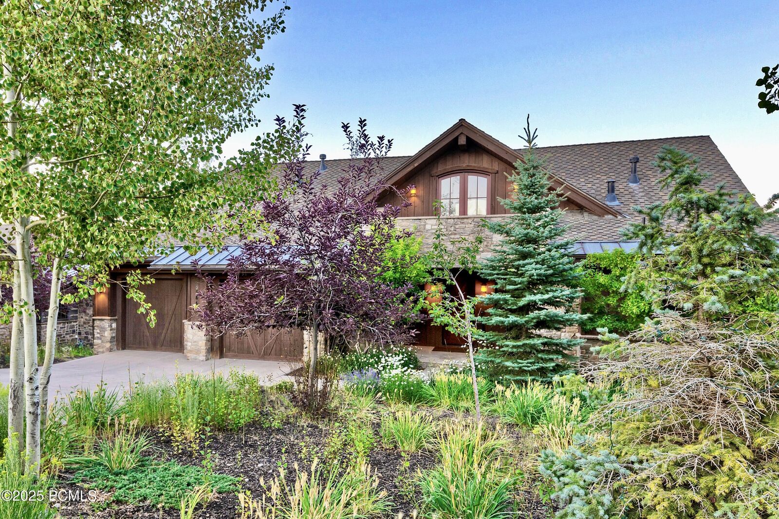 Property Photo:  8544 Ranch Club Court  UT 84098