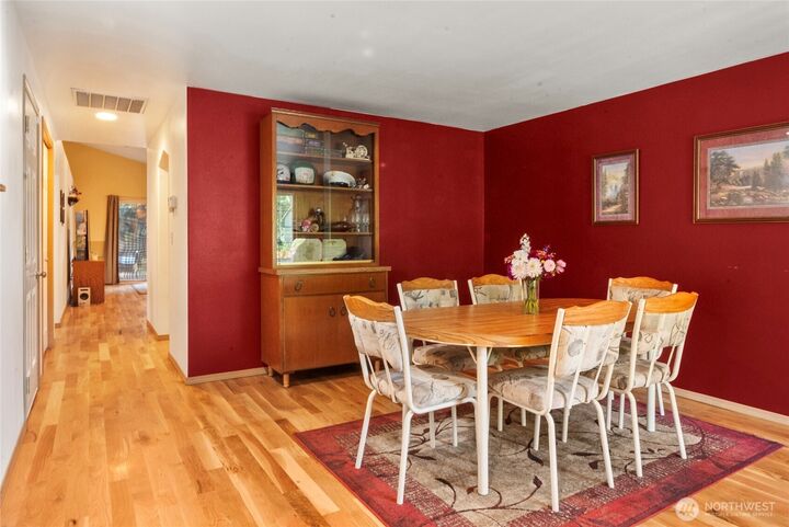 Property Photo:  4722  259th Street NE  WA 98223